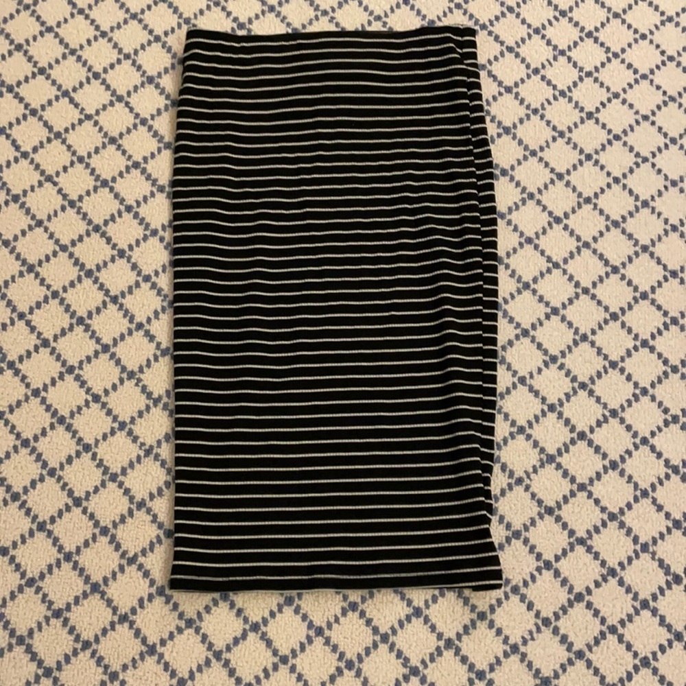 Black and white stripe pencil skirt Forever 21